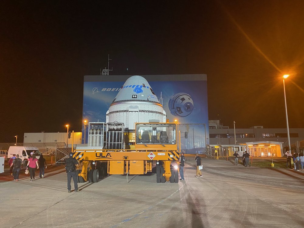 Starliner capsule rolls out of C3PF