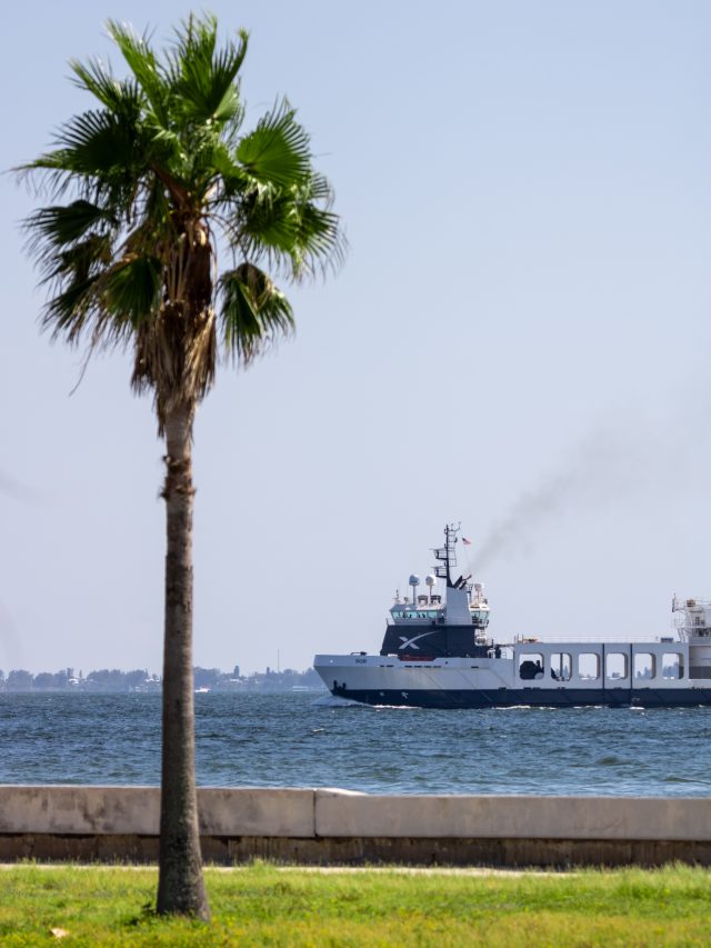 SpaceX’s new ship Bob arrives in Florida