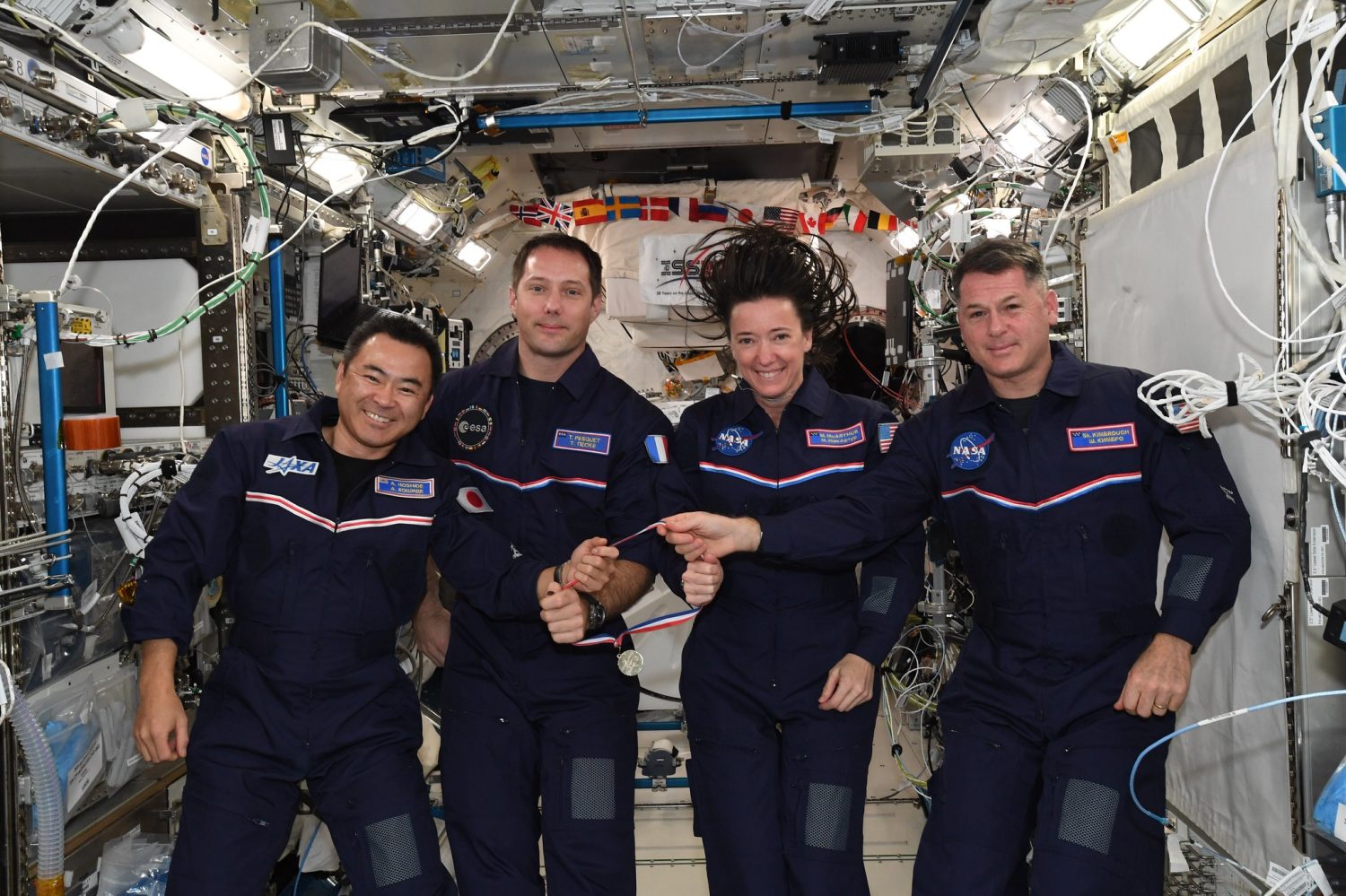 spacex crew-2 on iss