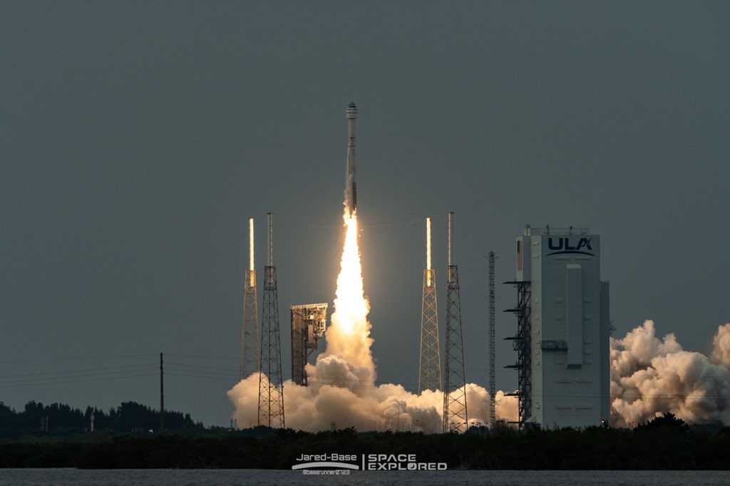 Liftoff of Atlas V for OFT-2