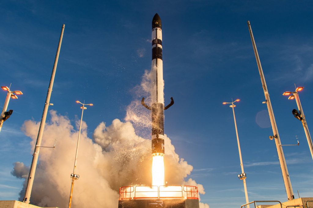 Rocket Lab Electron rocket launching from LC-2